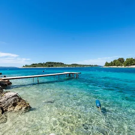 Nyaraló Beautiful Bay House Duga *