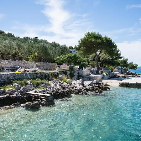 Beautiful Bay House Duga